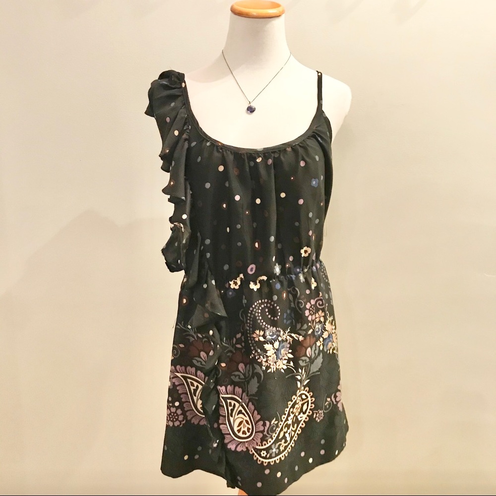 Envy Me Shoulder Ruffle Black Dot & Floral Sz M